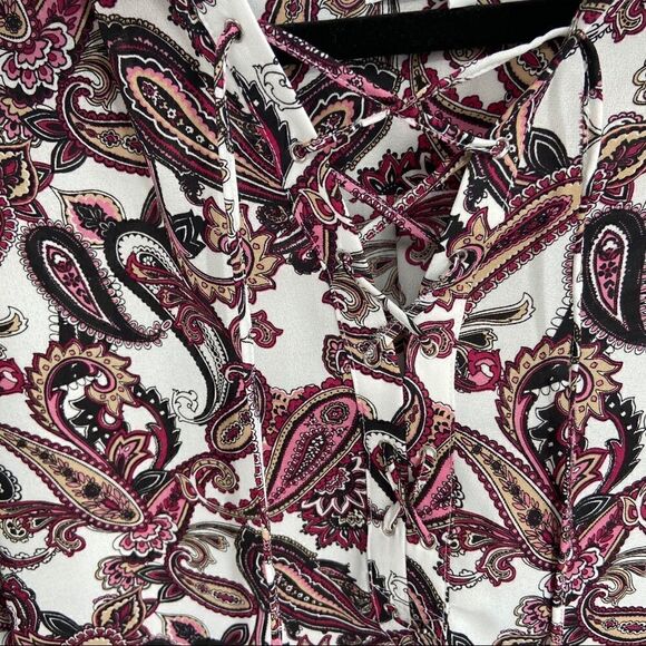 Foxcroft Felicity Whimsical Paisley Blouse Size 10 - Picture 4 of 16
